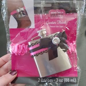 Garter Flask
